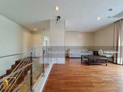 Royal Residence park, Bangkok, Thailand Royal Residence park, Bangkok, Thailand