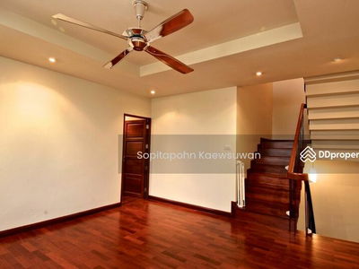 10160, Bangkok, Thailand 10160, Bangkok, Thailand