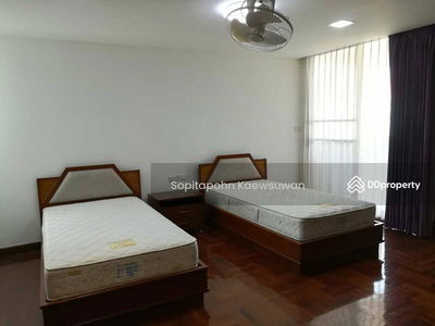 Sukhumvit 24 Home, Bangkok, Thailand Sukhumvit 24 Home, Bangkok, Thailand