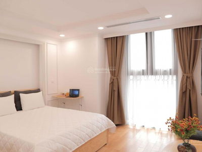 D'. Le Pont D'or - Hoang Cau, Vietnam D'. Le Pont D'or - Hoang Cau, Vietnam