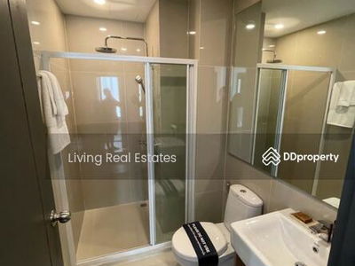 Elio Del Nest, Bangkok, Thailand Elio Del Nest, Bangkok, Thailand