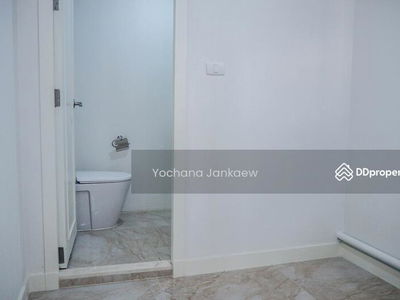 Wilshire, Bangkok, Thailand Wilshire, Bangkok, Thailand