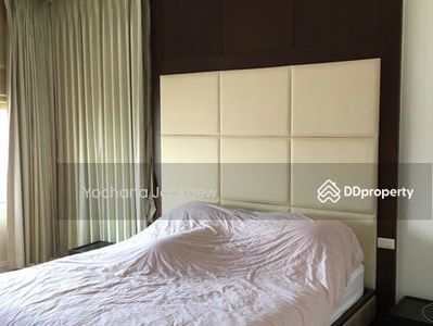 The Royal Saladaeng Condominium, Bangkok, Thailand The Royal Saladaeng Condominium, Bangkok, Thailand