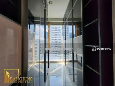 The Master Centrium Asoke-Sukhumvit, Bangkok, Thailand The Master Centrium Asoke-Sukhumvit, Bangkok, Thailand