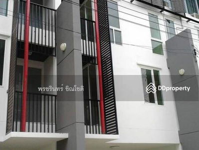 Townhome Chaengwattana, Nonthaburi, Thailand Townhome Chaengwattana, Nonthaburi, Thailand