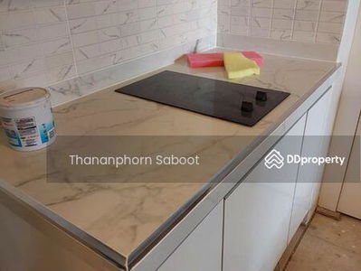 Collezio Sathorn-Pipat, Bangkok, Thailand Collezio Sathorn-Pipat, Bangkok, Thailand