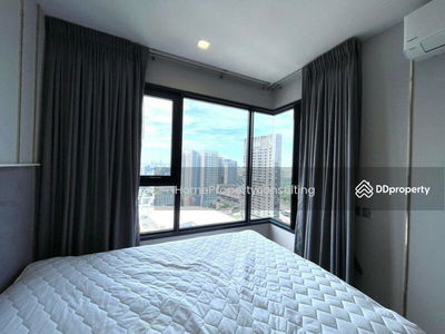 Life Ladprao Valley, Bangkok, Thailand Life Ladprao Valley, Bangkok, Thailand