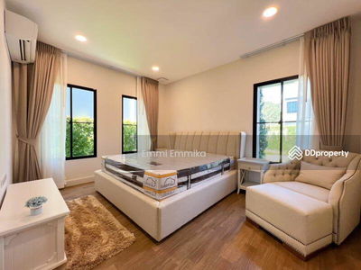 Nantawan Rama 9 New Krungthepkreetha, Bangkok, Thailand Nantawan Rama 9 New Krungthepkreetha, Bangkok, Thailand