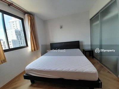 Supalai Oriental Place Sathorn-Suanplu, Bangkok, Thailand Supalai Oriental Place Sathorn-Suanplu, Bangkok, Thailand