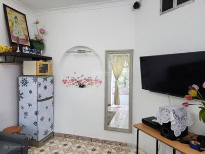 Le Quy Don Street, Vietnam  Le Quy Don Street, Vietnam