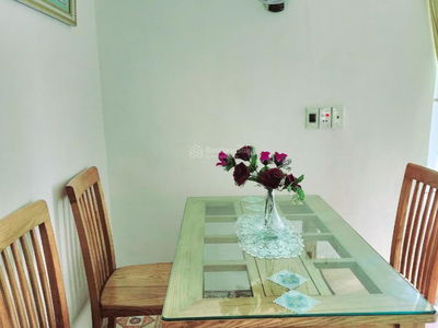 Le Quy Don Street, Vietnam  Le Quy Don Street, Vietnam