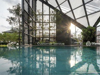 Bangkok Boulevard Vibhavadi, Bangkok, Thailand Bangkok Boulevard Vibhavadi, Bangkok, Thailand