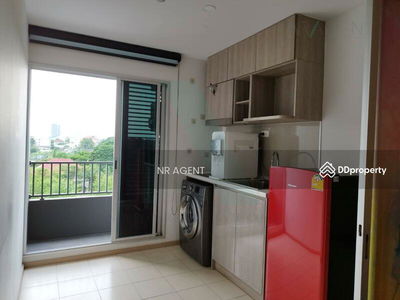 Elio Del Mos Phaholyothin 34, Bangkok, Thailand Elio Del Mos Phaholyothin 34, Bangkok, Thailand