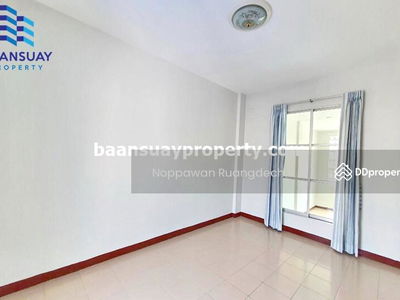For rent, 3-story townhome, Srinakarin Road, near Thanya Park Mall, Srinakarin, Bangkok., Thailand For rent, 3-story townhome, Srinakarin Road, near Thanya Park Mall, Srinakarin, Bangkok., Thailand
