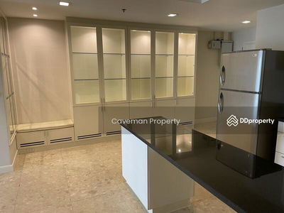 Nusasiri Grand, Bangkok, Thailand Nusasiri Grand, Bangkok, Thailand