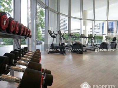 Magnolias Ratchadamri Boulevard, Bangkok, Thailand Magnolias Ratchadamri Boulevard, Bangkok, Thailand