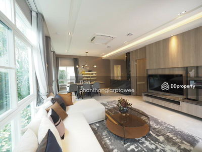 Mantana Bangna-Wongwaen, Bangkok, Thailand Mantana Bangna-Wongwaen, Bangkok, Thailand