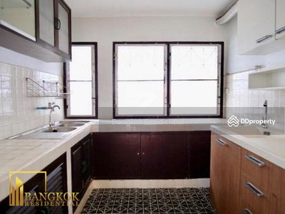 Detached House, Bangkok, Thailand Detached House, Bangkok, Thailand