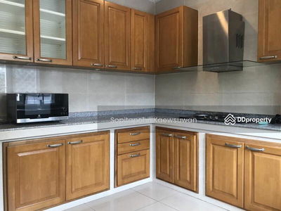 10260, Bangkok, Thailand 10260, Bangkok, Thailand