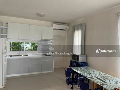 Town Avenue Srinagarindra, Bangkok, Thailand Town Avenue Srinagarindra, Bangkok, Thailand