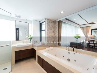 Mayfair Garden, Bangkok, Thailand Mayfair Garden, Bangkok, Thailand