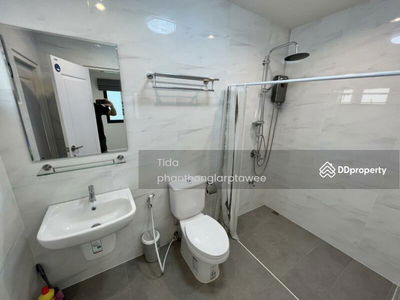 House Phahonyothin 9, Bangkok, Thailand House Phahonyothin 9, Bangkok, Thailand