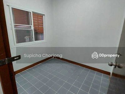 10260, Bangkok, Thailand 10260, Bangkok, Thailand