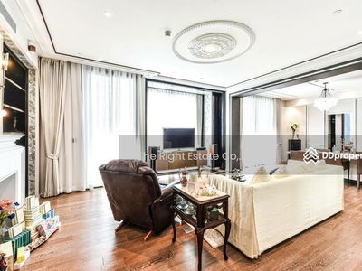 Muniq Langsuan, Bangkok, Thailand Muniq Langsuan, Bangkok, Thailand