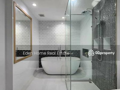 Modern townhouse with private pool in Chalong for Rent, Phuket, Thailand Modern townhouse with private pool in Chalong for Rent, Phuket, Thailand
