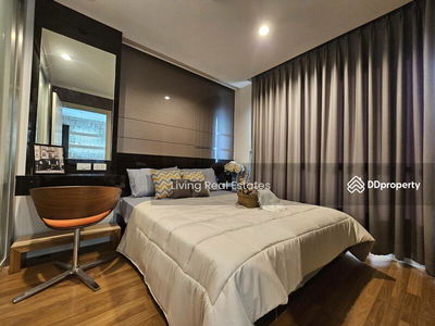 Lumpini Park Riverside Rama 3, Bangkok, Thailand Lumpini Park Riverside Rama 3, Bangkok, Thailand