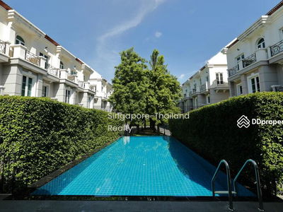 Townhouse Asoke, Bangkok, Thailand Townhouse Asoke, Bangkok, Thailand