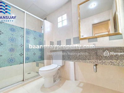 For rent, 3-story townhome, corner unit, Bangkoknon Road. Near the Purple Line, Tiwanon Intersection Station, Nonthaburi, Thailand For rent, 3-story townhome, corner unit, Bangkoknon Road. Near the Purple Line, Tiwanon Intersection Station, Nonthaburi, Thailand