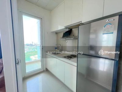 TC Green Rama 9, Bangkok, Thailand TC Green Rama 9, Bangkok, Thailand