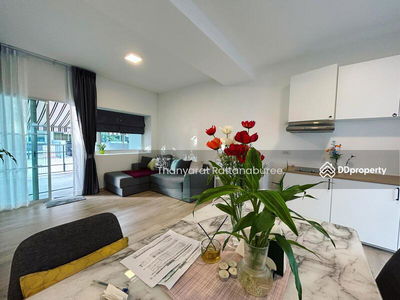 Indy 4 Bangna km.7, Samut Prakan, Thailand Indy 4 Bangna km.7, Samut Prakan, Thailand