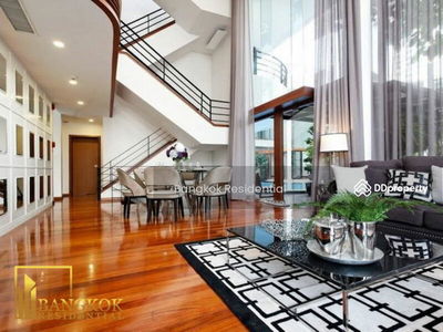 Townhouse in Compound, Bangkok, Thailand Townhouse in Compound, Bangkok, Thailand