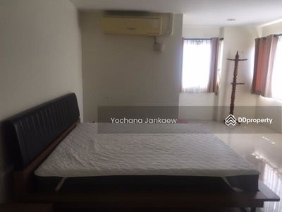 Regent on The Park 3 Condominium, Bangkok, Thailand Regent on The Park 3 Condominium, Bangkok, Thailand