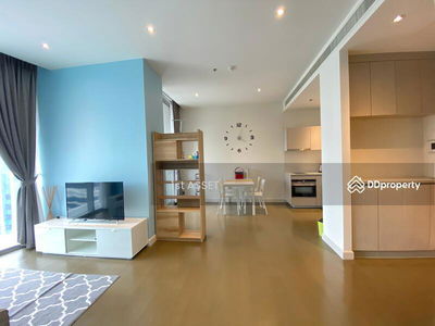 Magnolias Ratchadamri Boulevard, Bangkok, Thailand Magnolias Ratchadamri Boulevard, Bangkok, Thailand