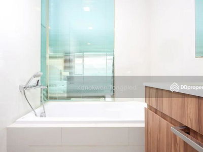 Via 31, Bangkok, Thailand Via 31, Bangkok, Thailand