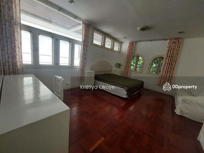 10110, Bangkok, Thailand 10110, Bangkok, Thailand