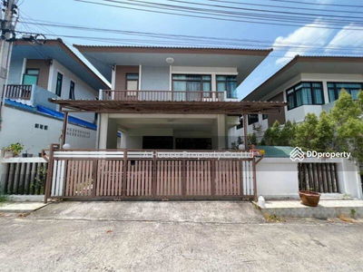 House for rent in Sriracha, Golden Town Project, Wang Hin-Taeng-on, Sriracha., Chon Buri, Thailand House for rent in Sriracha, Golden Town Project, Wang Hin-Taeng-on, Sriracha., Chon Buri, Thailand