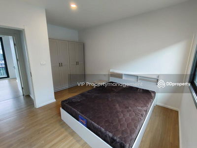 Lake Serene Rama II (Phase 4), Samut Sakhon, Thailand Lake Serene Rama II (Phase 4), Samut Sakhon, Thailand