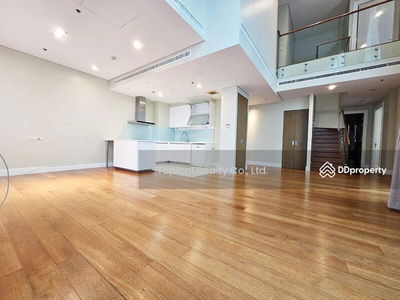 Bright Sukhumvit 24, Bangkok, Thailand Bright Sukhumvit 24, Bangkok, Thailand