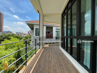 Single House, Bangkok, Thailand Single House, Bangkok, Thailand