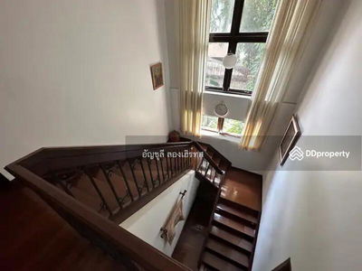 Single House For Rent in Ekkamai, Bangkok, Thailand Single House For Rent in Ekkamai, Bangkok, Thailand