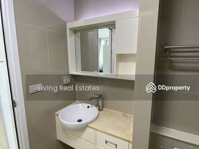 TC Green Rama 9, Bangkok, Thailand TC Green Rama 9, Bangkok, Thailand