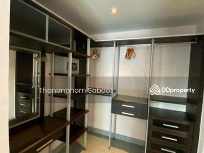 Seven Place Residences, Bangkok, Thailand Seven Place Residences, Bangkok, Thailand