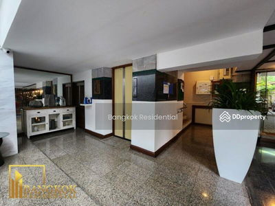 House in Compound, Bangkok, Thailand House in Compound, Bangkok, Thailand