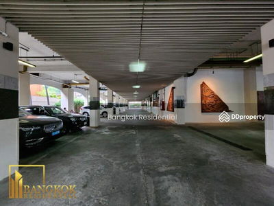 House in Compound, Bangkok, Thailand House in Compound, Bangkok, Thailand