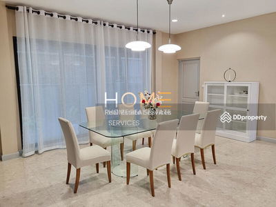 Grand Bangkok Boulevard Sathorn: Grand Bangkok Boulevard Sathorn, Bangkok, Thailand Grand Bangkok Boulevard Sathorn: Grand Bangkok Boulevard Sathorn, Bangkok, Thailand