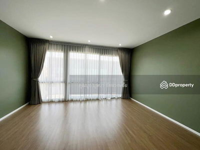 Location: New Krungthep Kreetha Road Townhome for rent, 3 floors, beautiful house, fully furnished, available Feb. 12, can reserve, Bangkok, Thailand Location: New Krungthep Kreetha Road Townhome for rent, 3 floors, beautiful house, fully furnished, available Feb. 12, can reserve, Bangkok, Thailand